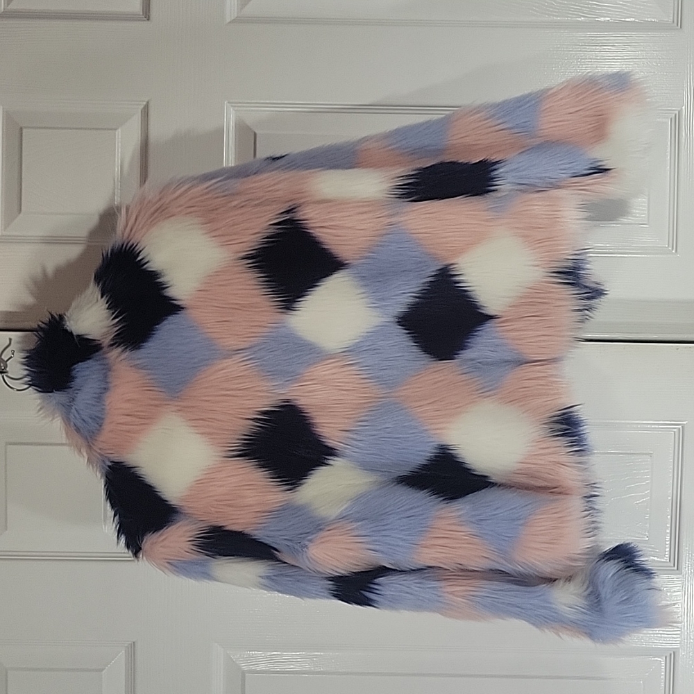 Forever 21 Chevron multicolored fur coat - Picture 6 of 7